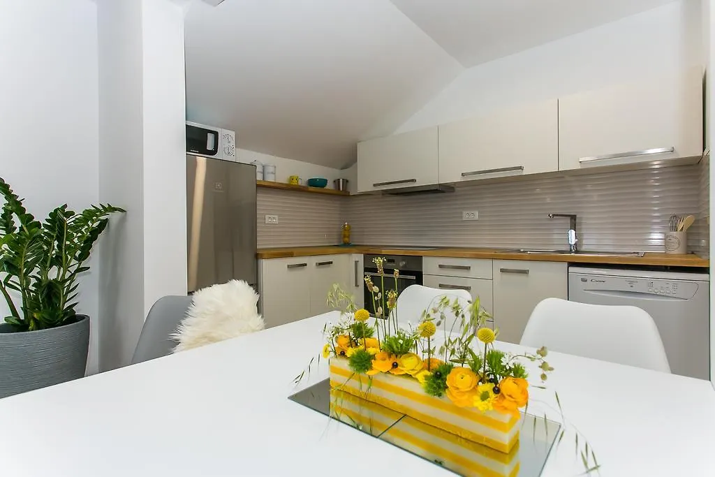 Apartments And Studio Giovanni 1 Trogir Chorvatsko
