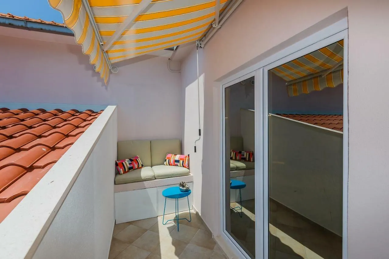Apartments And Studio Giovanni 1 Trogir