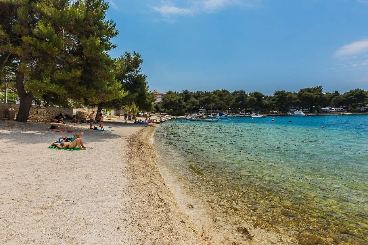 Apartments And Studio Giovanni 1 Trogir 0*,  Chorvatsko