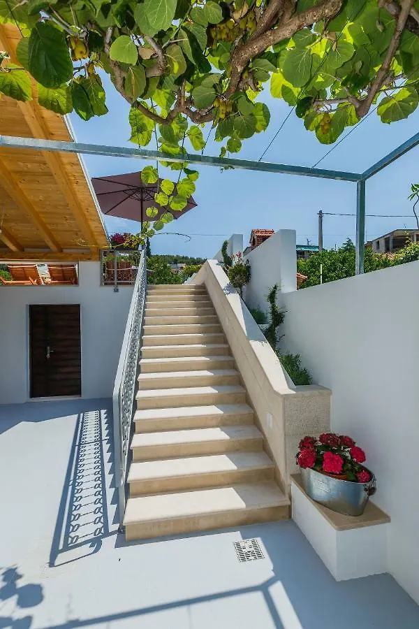 Apartments And Studio Giovanni 1 Trogir Chorvatsko